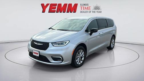 Silver Mist 2026 Chrysler Pacifica Select AWD
