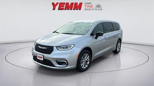 2026 Chrysler Pacifica Select AWD