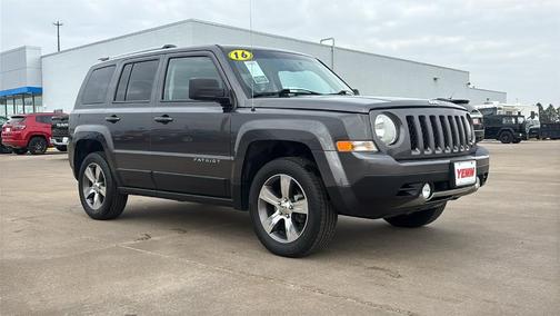 2016 Jeep Patriot Latitude