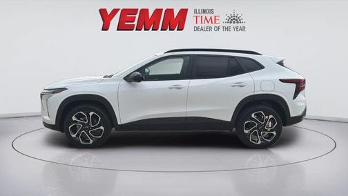 Summit White 2026 Chevrolet Trax 2RS