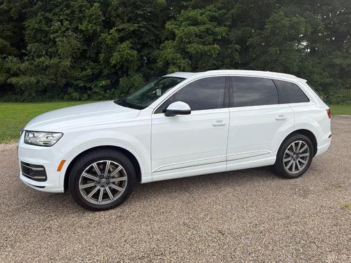Glacier White Metallic 2018 Audi Q7 3.0T Prestige