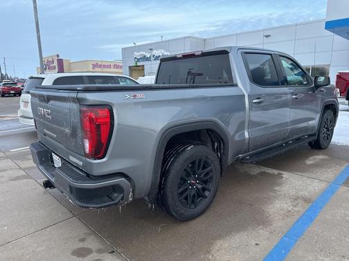 2022 GMC Sierra 1500 Limited Elevation