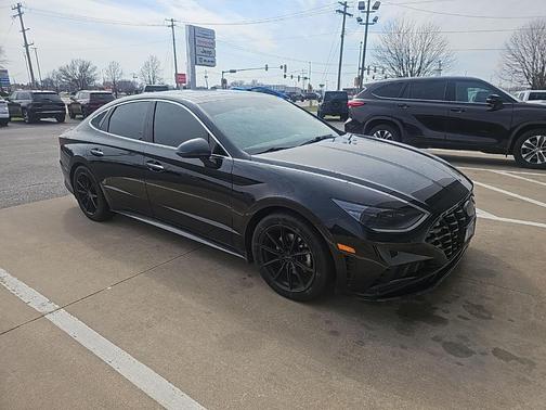 2021 Hyundai SONATA Limited