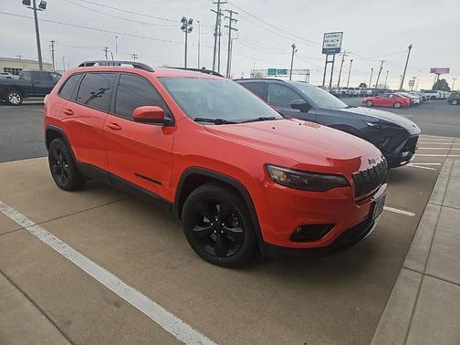 Spitfire Orange Clearcoat 2021 Jeep Cherokee Latitude Plus