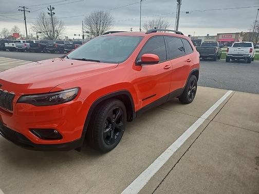 Spitfire Orange Clearcoat 2021 Jeep Cherokee Latitude Plus