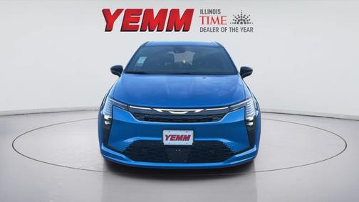 Hydro Blue Pearlcoat 2027 Chrysler Pacifica SELECT