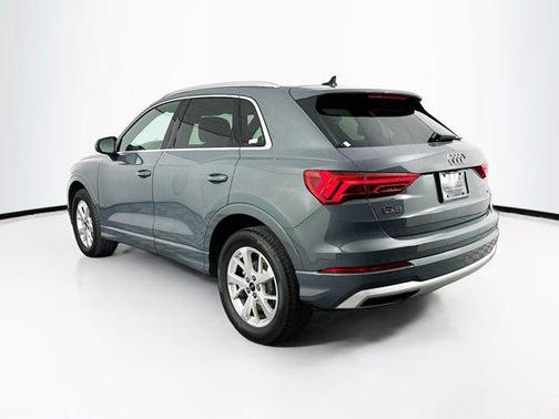 2023 Audi Q3 Premium 40 TFSI quattro Tiptronic