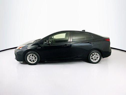 2022 Toyota Prius L