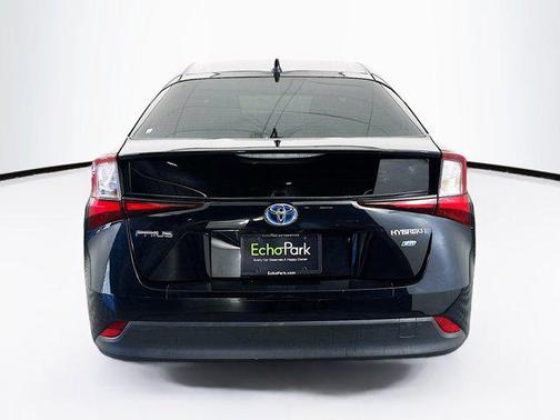 2022 Toyota Prius L
