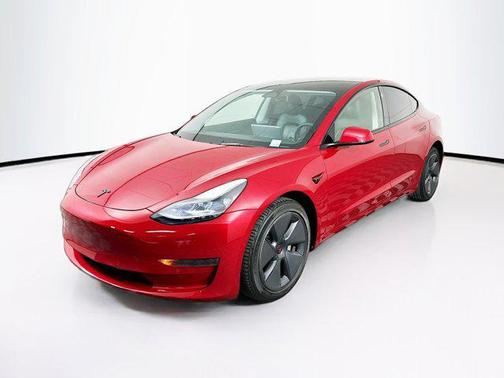 2022 Tesla Model 3 Standard Range