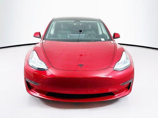 2022 Tesla Model 3 Standard Range