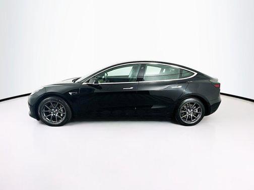 2019 Tesla Model 3 Standard Range