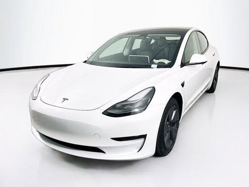 2023 Tesla Model 3 Standard Range
