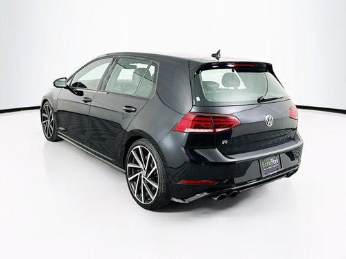 2018 Volkswagen Golf R 2.0T DSG