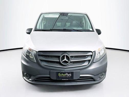 2021 Mercedes-Benz Metris Base