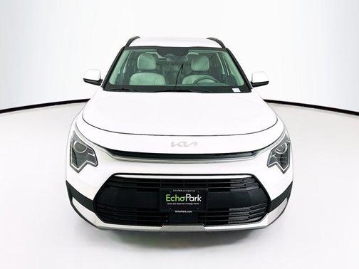 2024 Kia Niro EX
