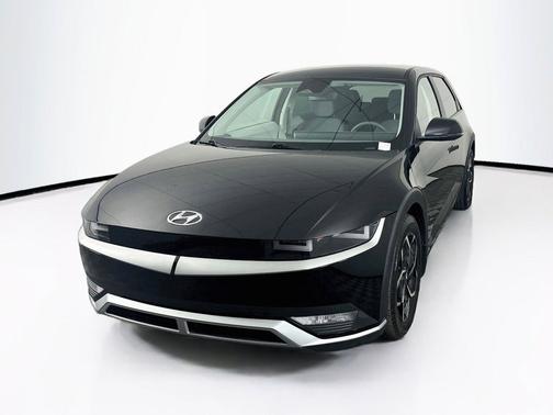 Abyss Black 2024 Hyundai IONIQ 5 SE