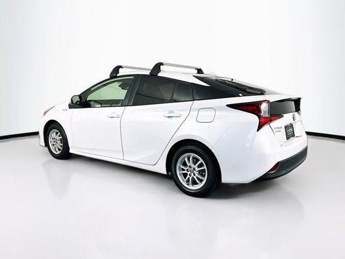 2022 Toyota Prius XLE