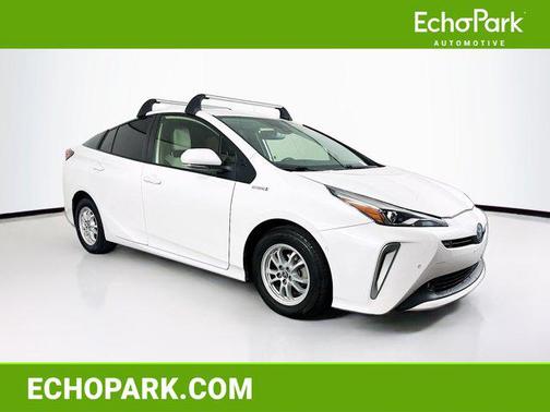 2022 Toyota Prius XLE