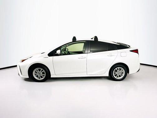 2022 Toyota Prius XLE