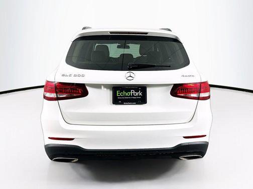 2017 Mercedes-Benz GLC 300 4MATIC