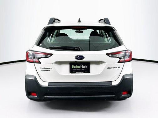 2023 Subaru Outback Base