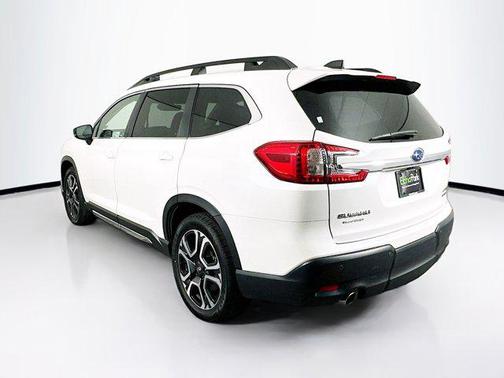 2024 Subaru Ascent Limited 8-Passenger