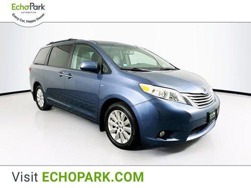 2016 Toyota Sienna XLE