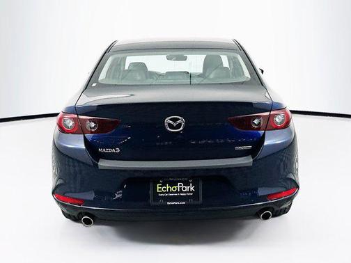 2025 Mazda Mazda3 FWD w/Preferred Package