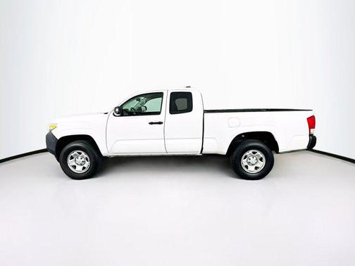 2017 Toyota Tacoma SR