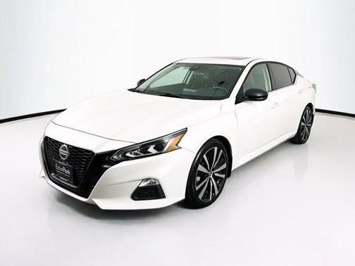 2021 Nissan Altima SR VC-Turbo FWD