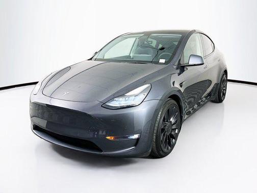 Gray 2022 Tesla Model Y Performance Dual Motor All-Wheel Drive