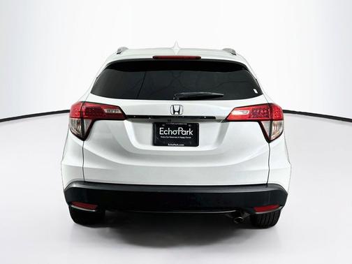 Platinum White Pearl 2019 Honda HR-V EX-L