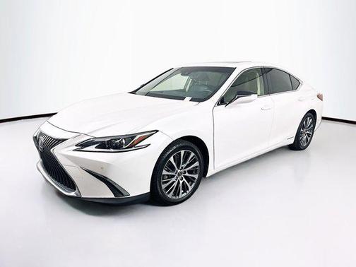 2019 Lexus ES 300h Base