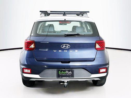 2022 Hyundai VENUE Limited