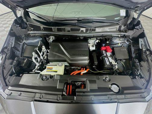 2024 Nissan Leaf SV PLUS