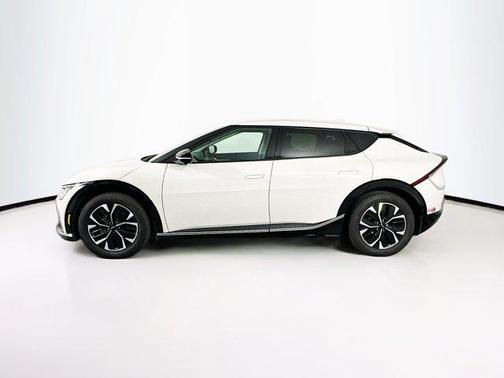 2024 Kia EV6 Wind