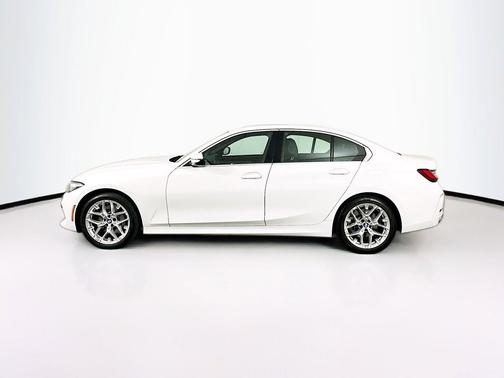Jet Black 2025 BMW 330 330i