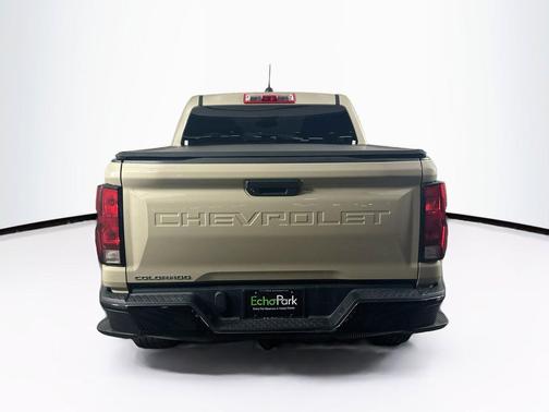 Sand Dune Metallic 2023 Chevrolet Colorado WT