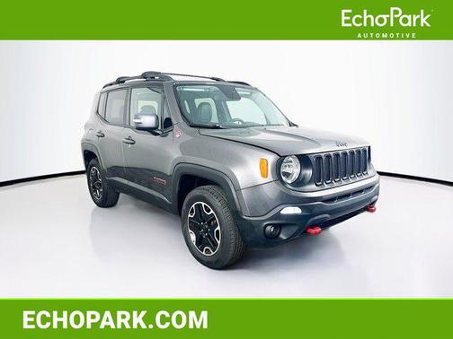 Granite Crystal Metallic Clearcoat 2017 Jeep Renegade Trailhawk