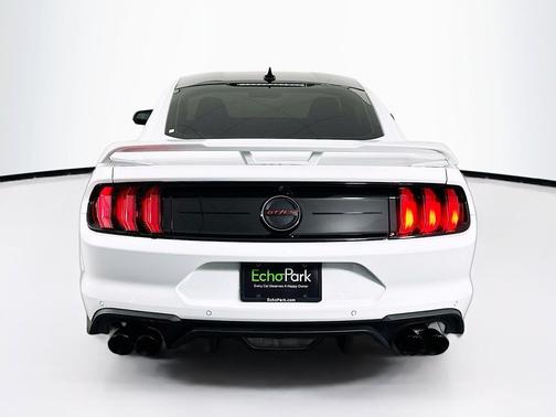 Oxford White 2023 Ford Mustang GT