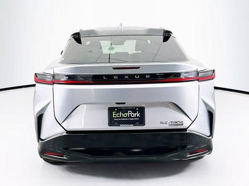 2023 Lexus RZ 450e Premium