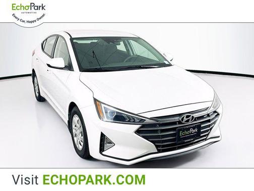 2020 Hyundai ELANTRA SE