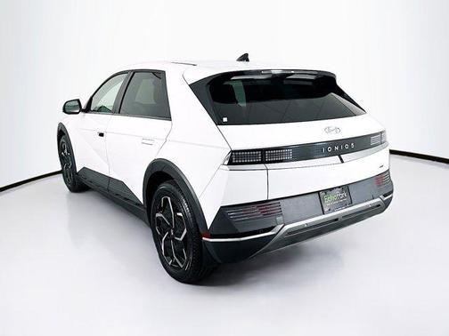 Atlas White 2024 Hyundai IONIQ 5 SEL