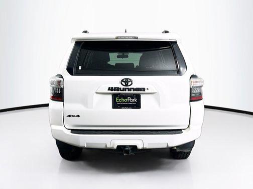 Super White 2019 Toyota 4Runner SR5