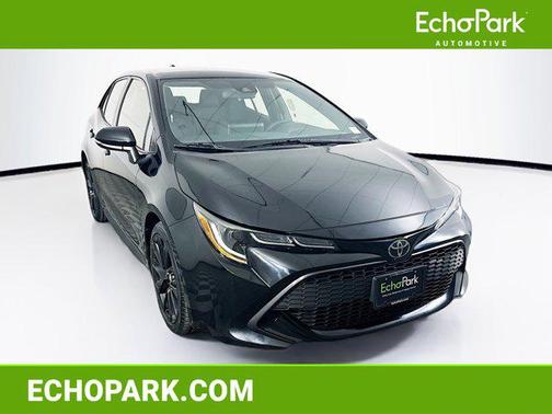Midnight Black Metallic 2020 Toyota Corolla SE