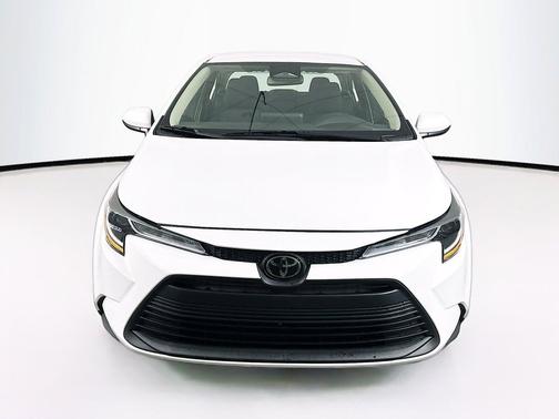 Ice Cap 2024 Toyota Corolla LE