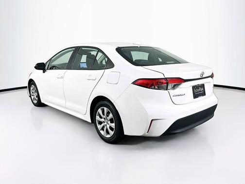 Ice Cap 2024 Toyota Corolla LE