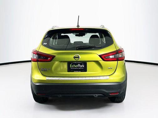 2020 Nissan Rogue Sport SV