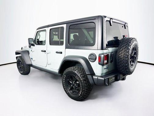 Earl Clearcoat 2023 Jeep Wrangler 4xe Base